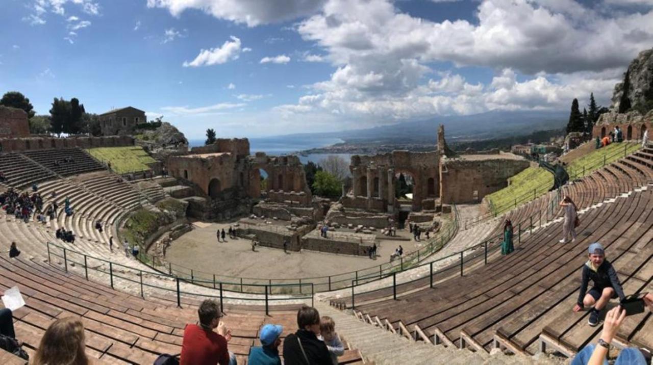 Il Cantone Del Faro Giardini Naxos Exterior photo